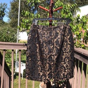 Tapestry style skirt-Worthington